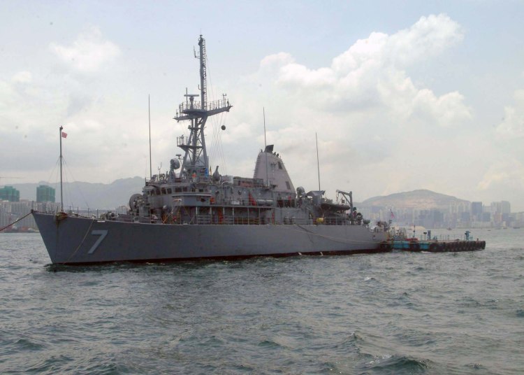 Image: Mine warfare ship USS Patriot (MCM 7)